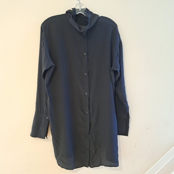 Silk oversized shirt dress - Picture 3 of 6